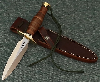 Randall Model 2-5, Stiletto